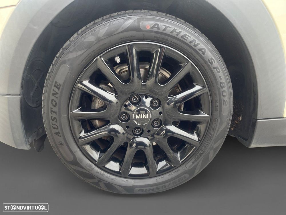 MINI 3 Portas One D - 14