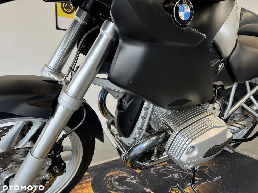 BMW R - 19