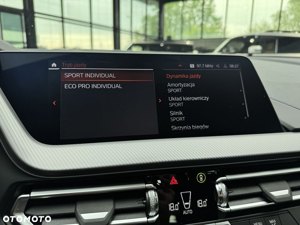 BMW Seria 1 120i M Sport sport - 33