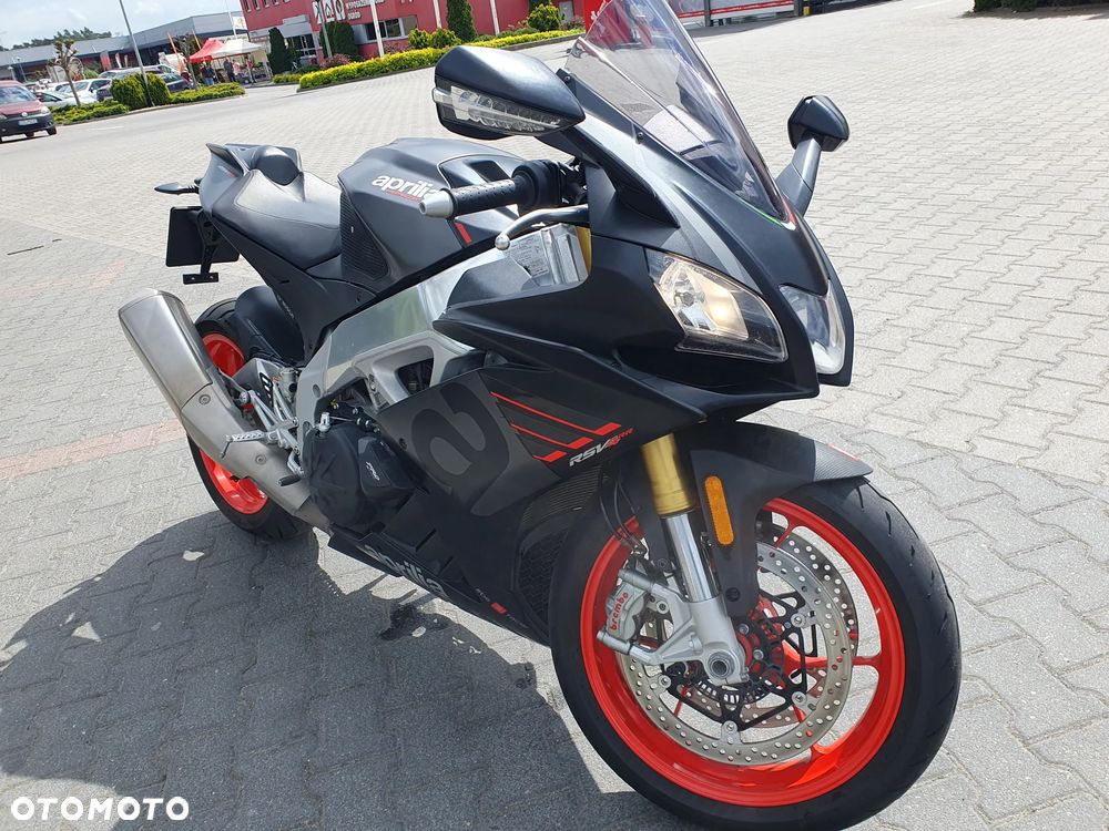 Aprilia RSV - 10
