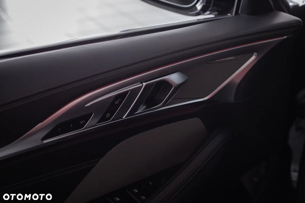 BMW Seria 8 M850i xDrive - 20