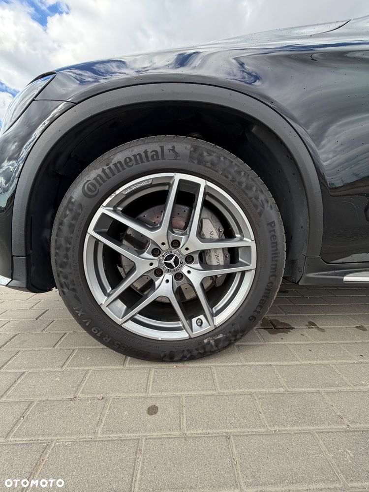 Mercedes-Benz GLC - 7