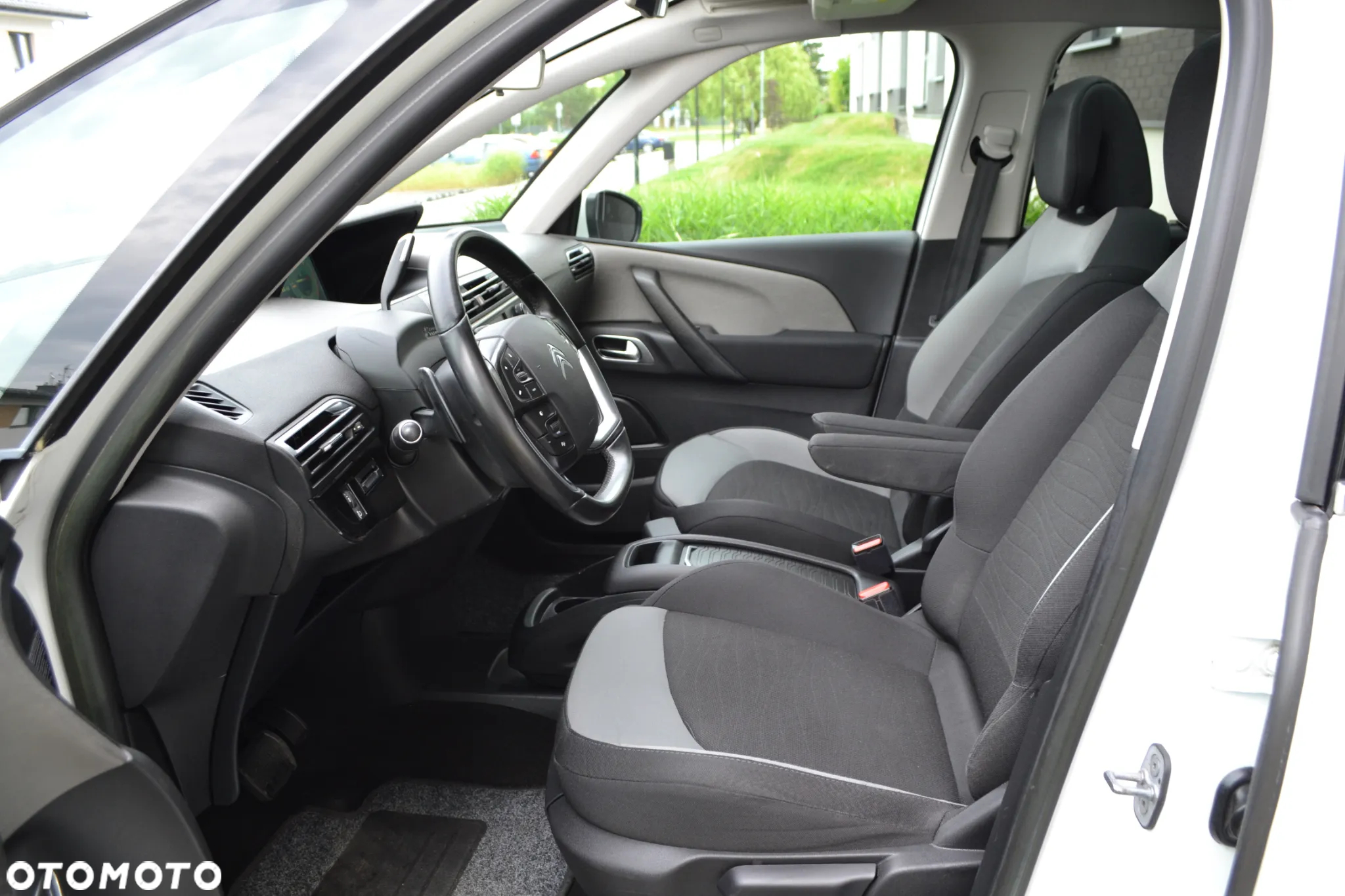 Citroën C4 Picasso - 17