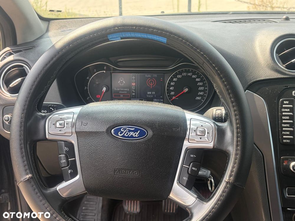 Ford Mondeo 2.0 TDCi Titanium - 18
