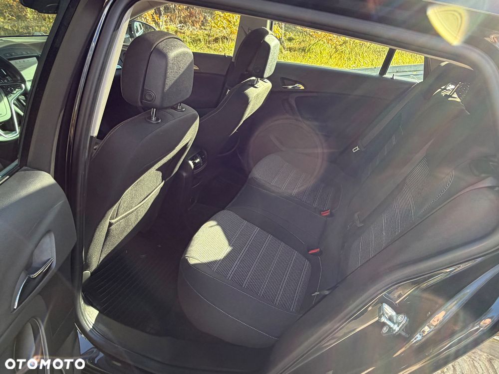 Opel Insignia 2.0 CDTI ecoFLEX Start/Stop Business Innovation - 22
