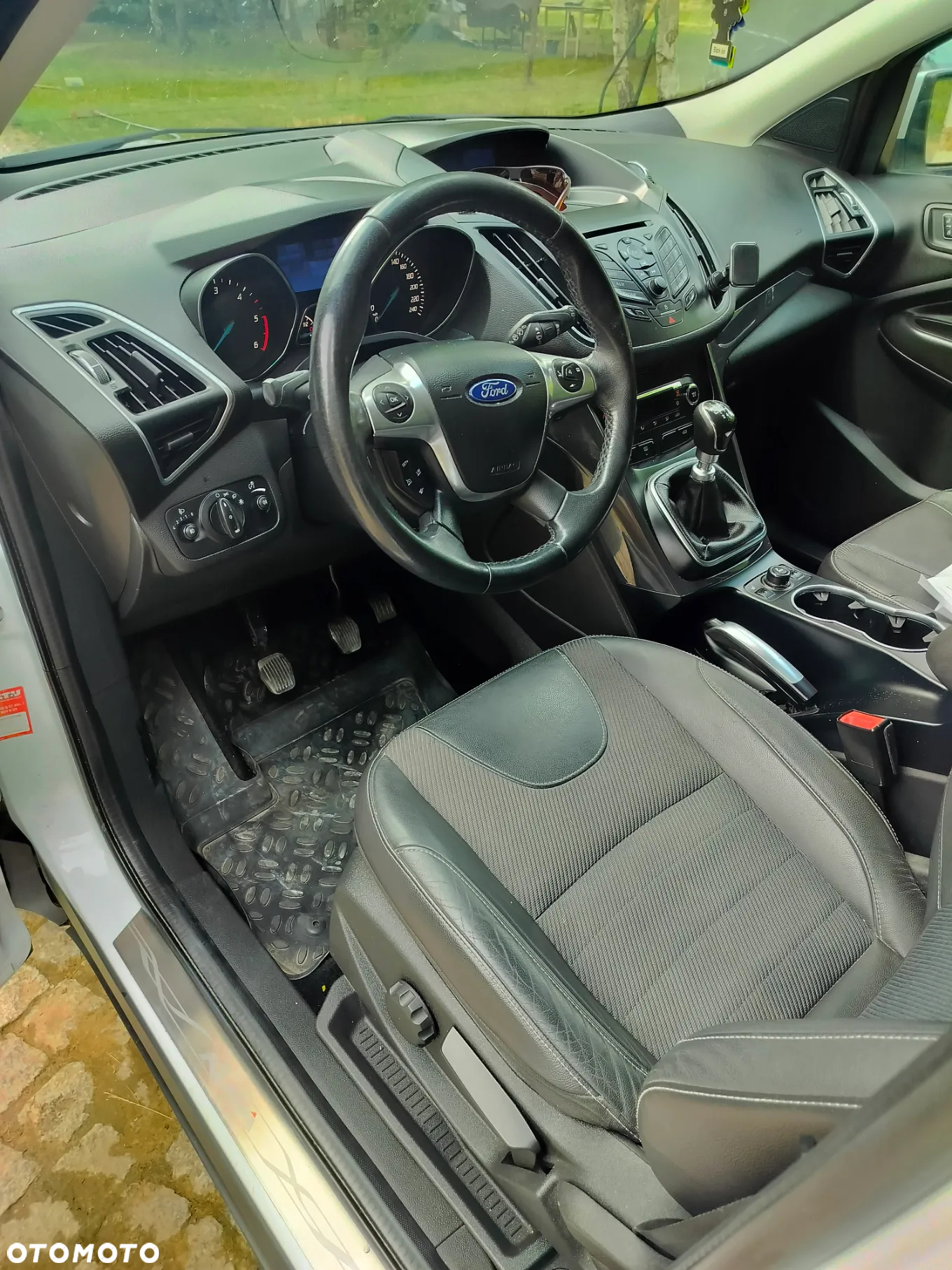 Ford Kuga 2.0 TDCi 4x4 SYNC - 8
