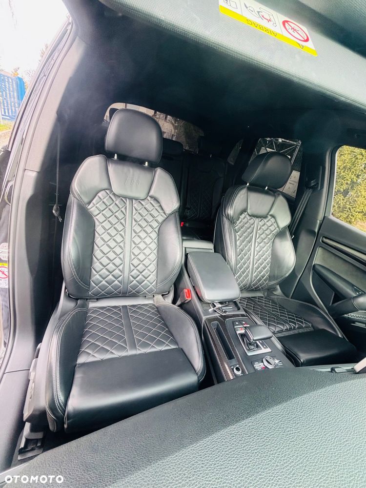 Audi SQ5 - 31