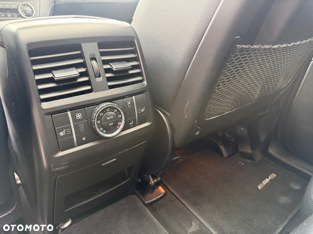 Mercedes-Benz GLE AMG 43 4M 9G-TRONIC AMG Line - 25