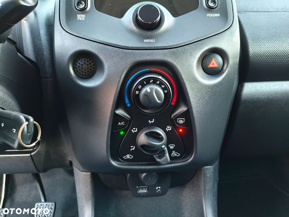 Toyota Aygo 1.0 VVT-i Black Edition - 18