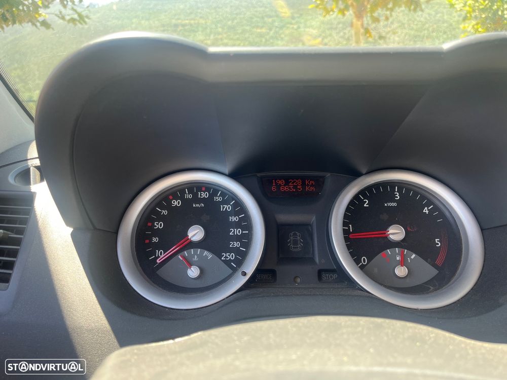 Renault Mégane 1.5 dCi Luxe - 8