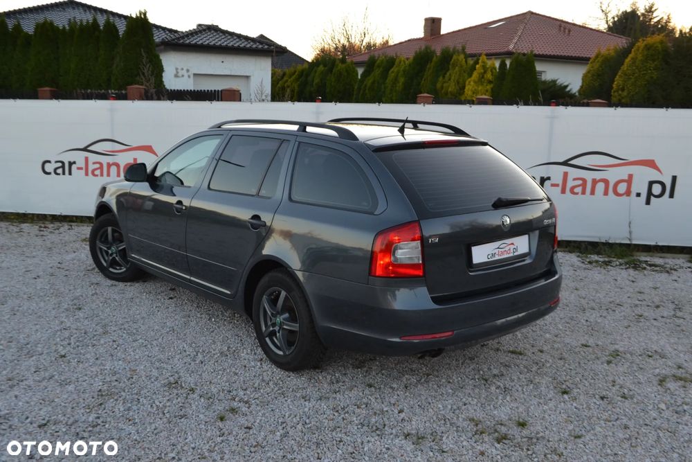 Skoda Octavia 1.4 TSI Family - 8