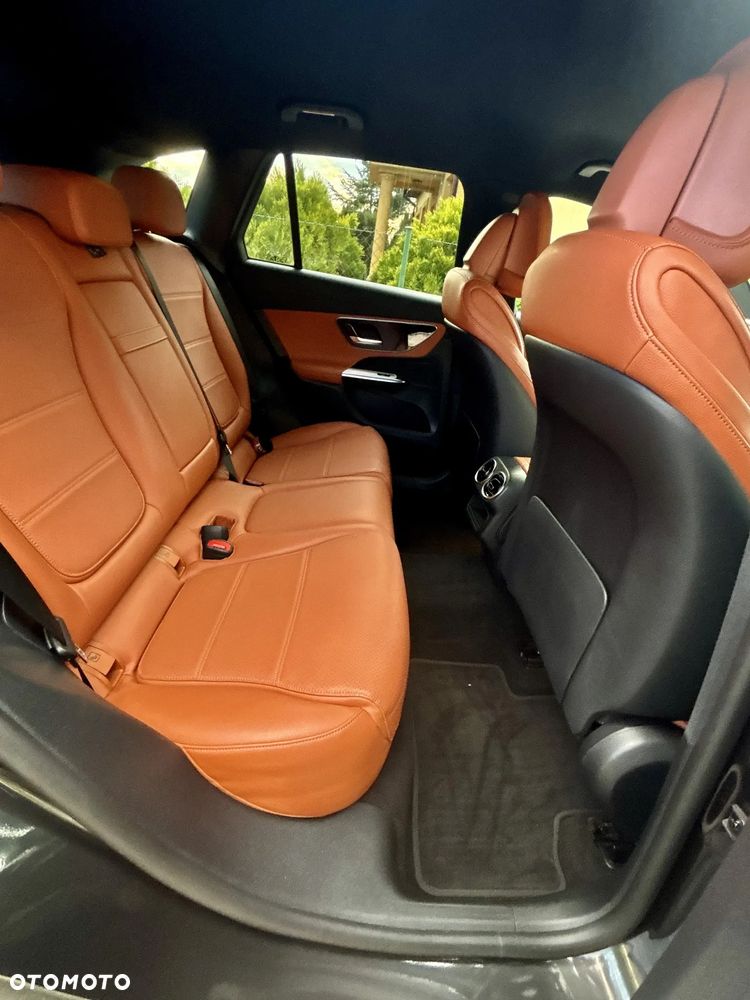 Mercedes-Benz GLC 220 d mHEV 4-Matic Avantgarde - 26