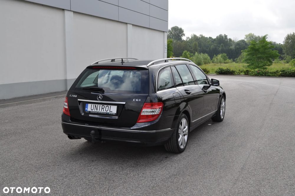 Mercedes-Benz Klasa C 200 CGI Automatik BlueEFFICIENCY Avantgarde - 8