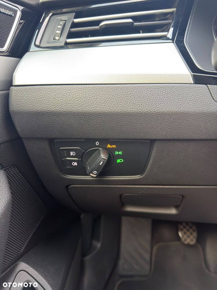 Volkswagen Passat 2.0 TDI BMT Comfortline - 15