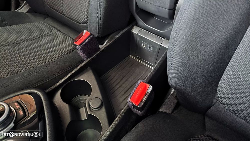 BMW 216 Active Tourer d Line Sport Auto - 52