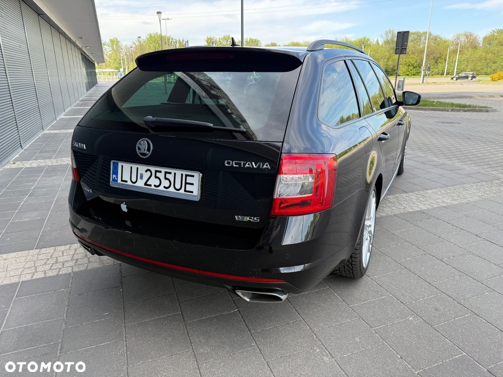 Skoda Octavia 2.0 TDI SCR 4x4 RS DSG - 6