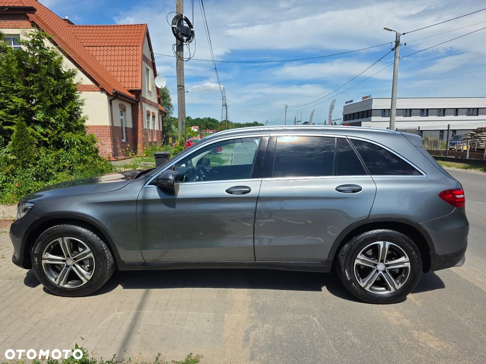 Mercedes-Benz GLC - 9