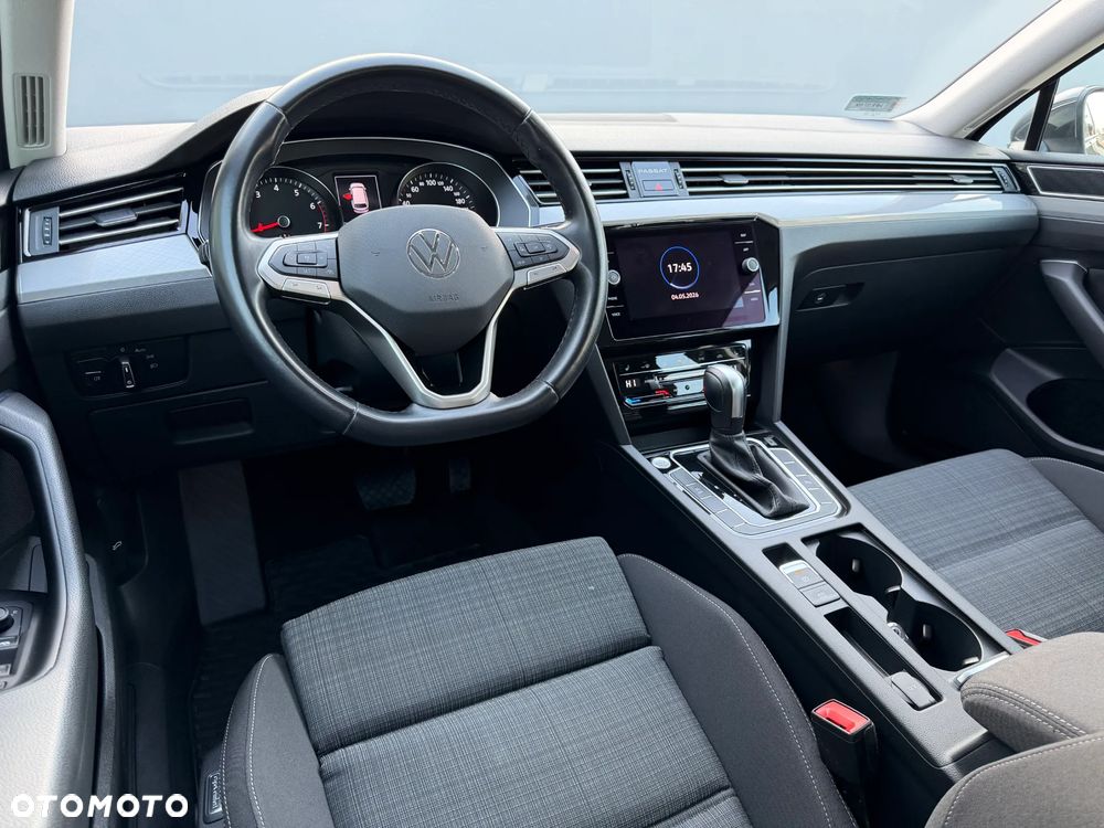 Volkswagen Passat 2.0 TSI Elegance DSG - 12