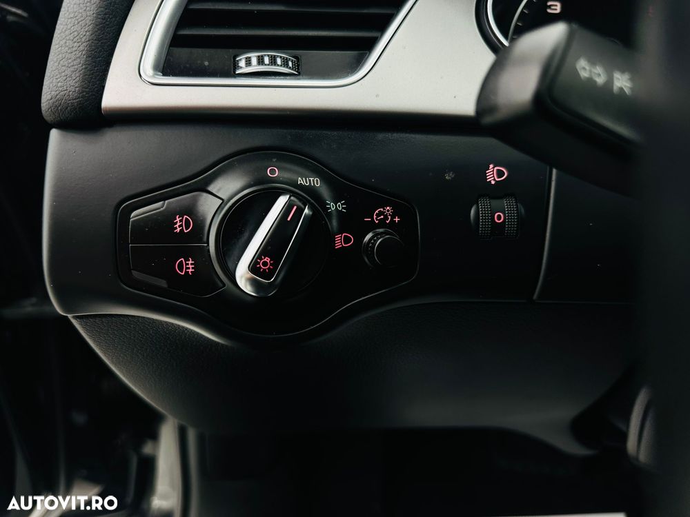 Audi A4 2.0 TDI DPF multitronic Attraction - 13