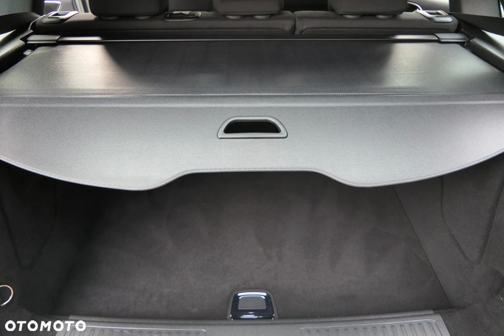 Mercedes-Benz Klasa B 180 d BlueEFFICIENCY Edition - 32