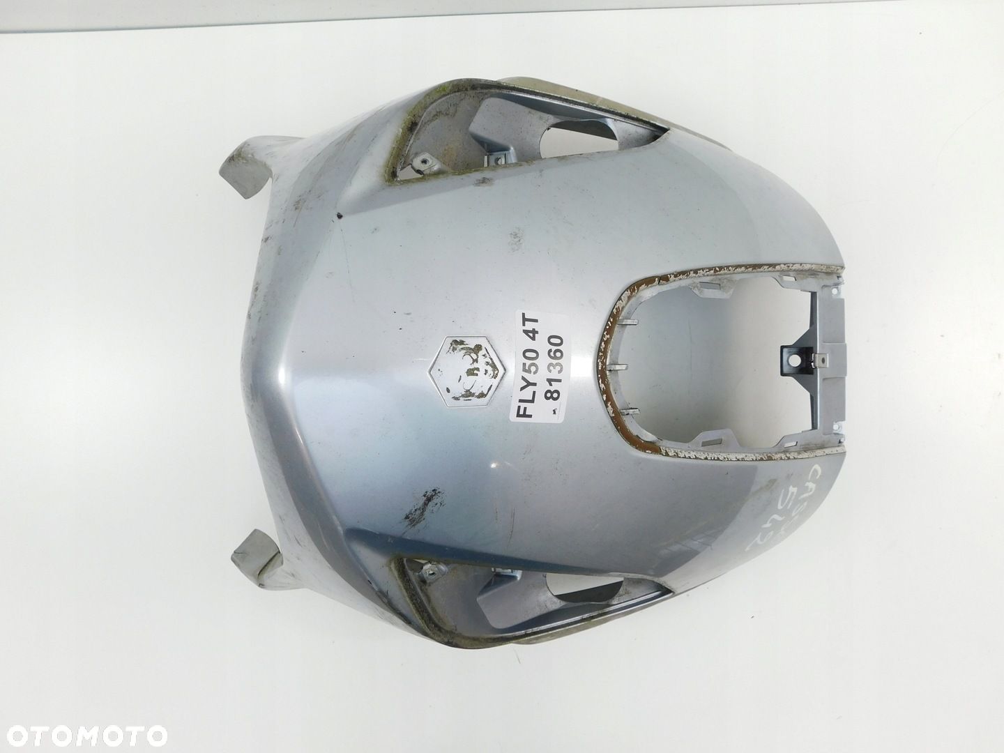 PIAGGIO FLY 50 4T CZACHA CZASZA PRZÓD - 1
