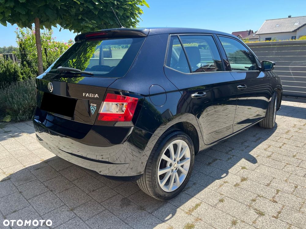 Skoda Fabia 1.2 TSI Ambition - 12
