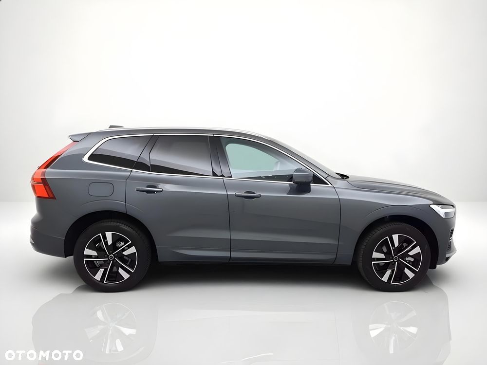 Volvo XC 60 T6 Plug-In Hybrid AWD Plus Bright - 4
