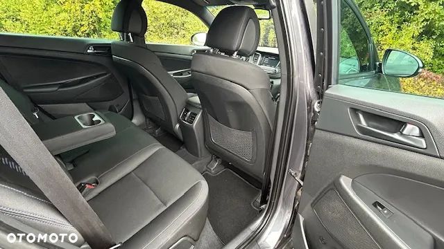 Hyundai Tucson - 11
