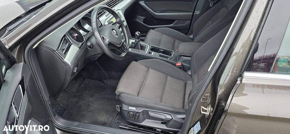 Volkswagen Passat Variant 1.4 TSI (BlueMotion Technology) Comfortline - 12