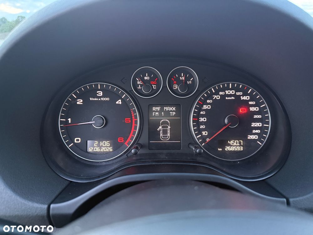 Audi A3 Sportback 2.0 TDI Ambiente - 11