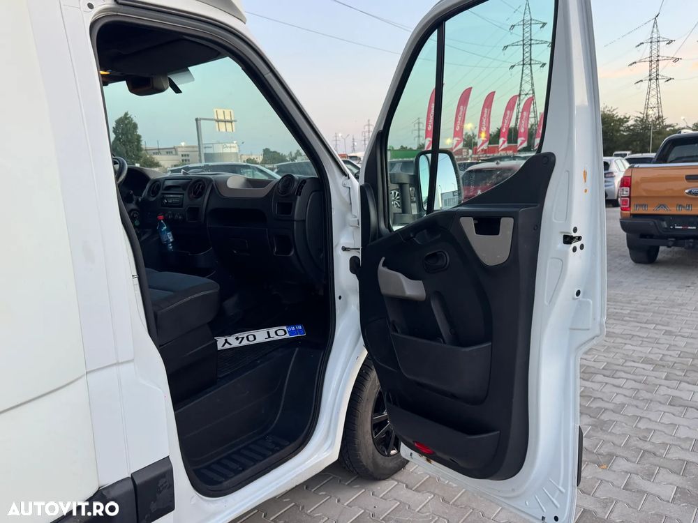 Renault Master - 13