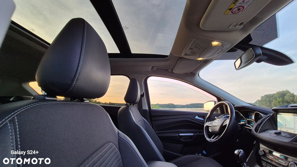 Ford Kuga - 18