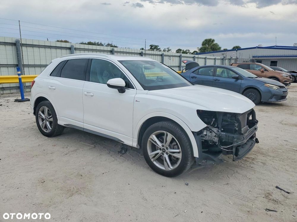 Audi Q3 ver-t5-awd-geartronic-rdesign - 1