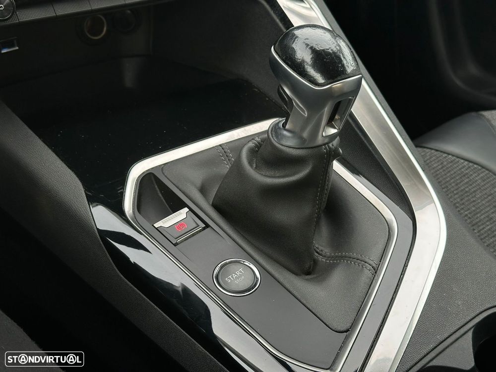 Peugeot 3008 1.5 BlueHDi Allure - 25