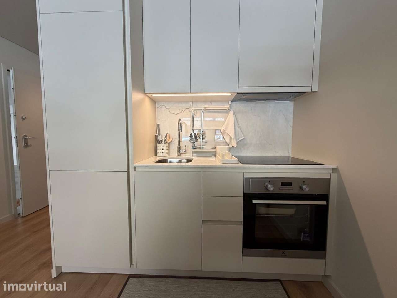 T1 novo,  mobilado e equipado com despesas incluídas | Boavista | Casa - Grande imagem: 5/14