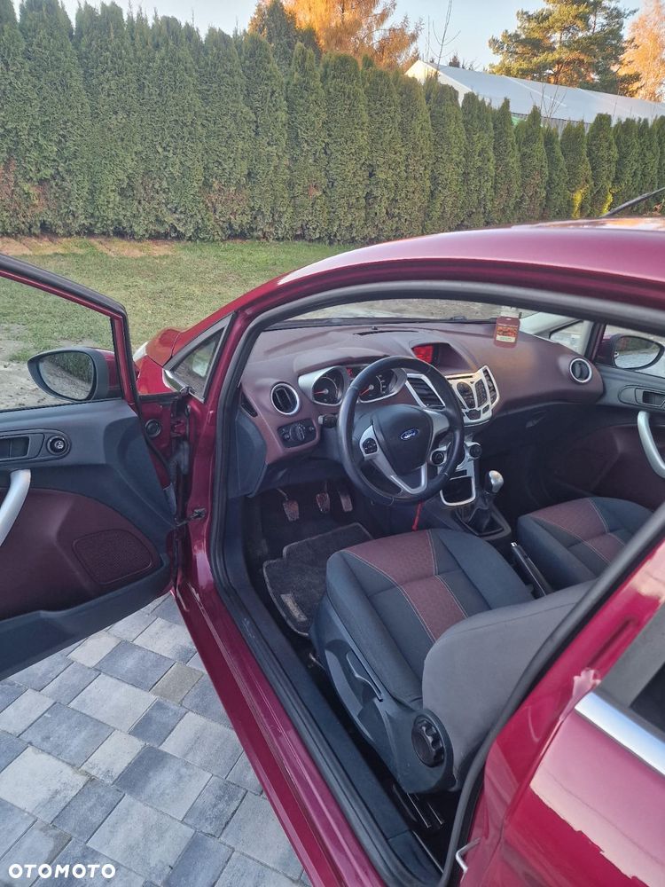 Ford Fiesta 1.25 Titanium - 12
