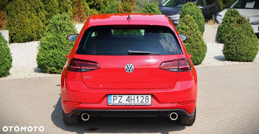 Volkswagen Golf - 7