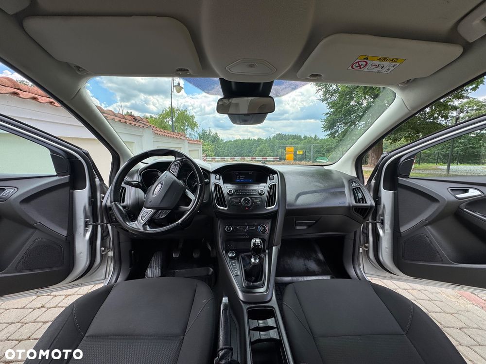 Ford Focus - 12