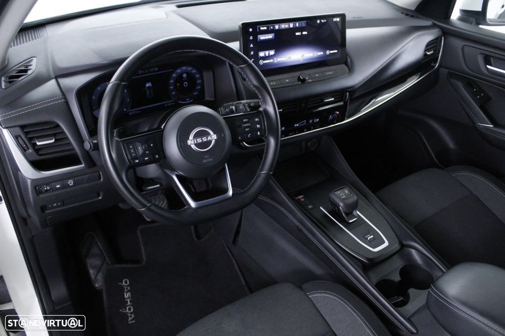 Nissan Qashqai 1.3 DIG-T N-Connecta LED Xtronic - 33
