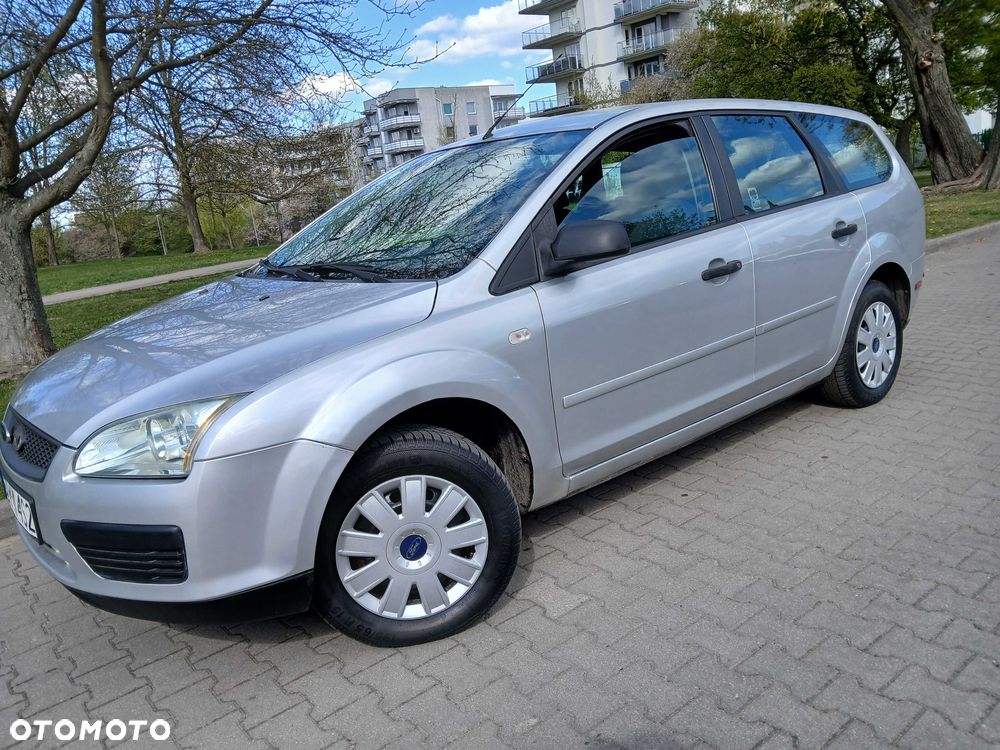 Ford Focus - 1