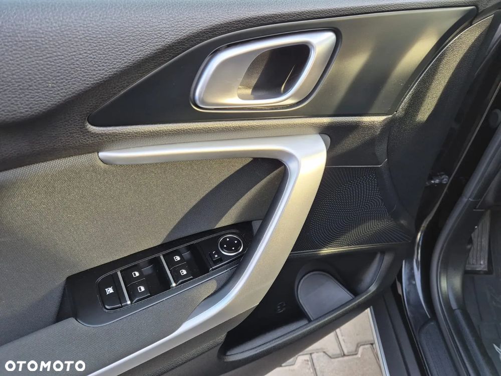 Kia XCeed 1.5 T-GDI M DCT - 19