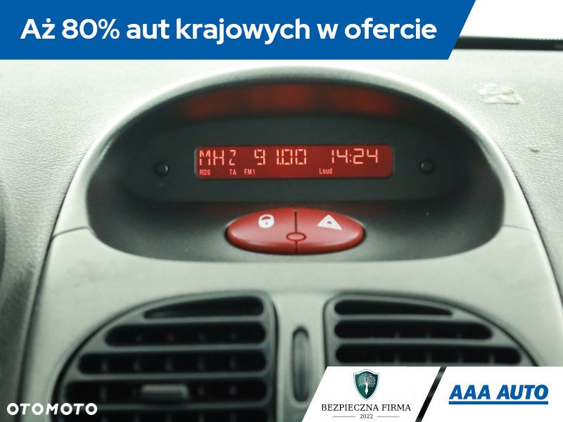 Peugeot 206 - 10