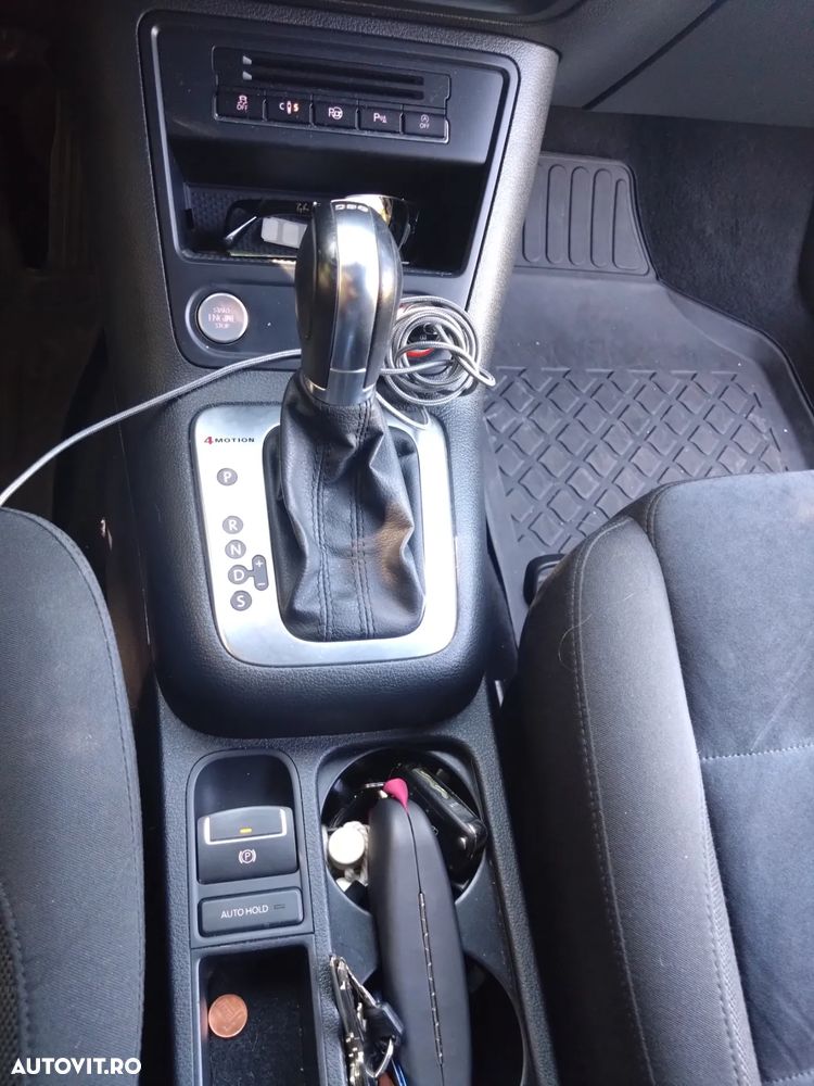 Volkswagen Tiguan 2.0 TDI 4Motion DSG BMT Sport & Style - 11