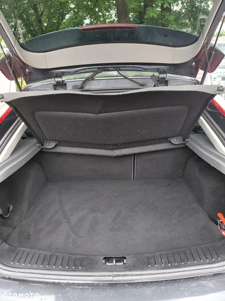 Ford Focus 1.8 TDCi Ghia - 32