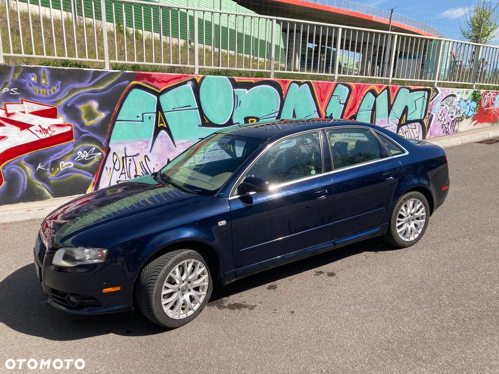 Audi A4 Limousine 2.0 T FSI quattro - 5