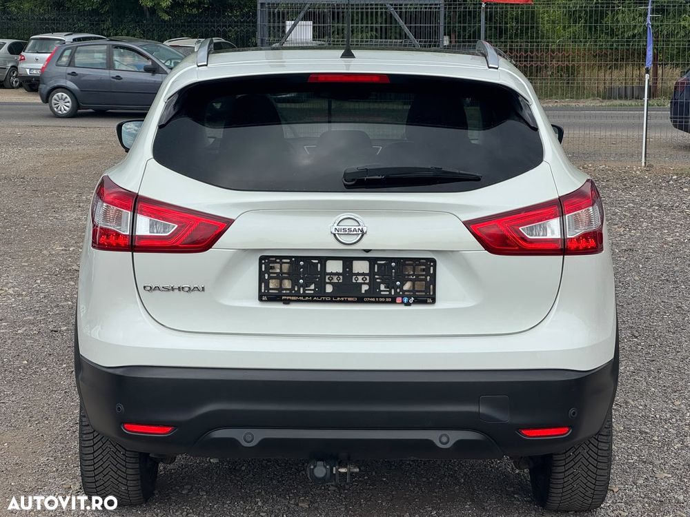 Nissan Qashqai 1.6 DCI ALL-MODE 4x4i TEKNA+ - 6