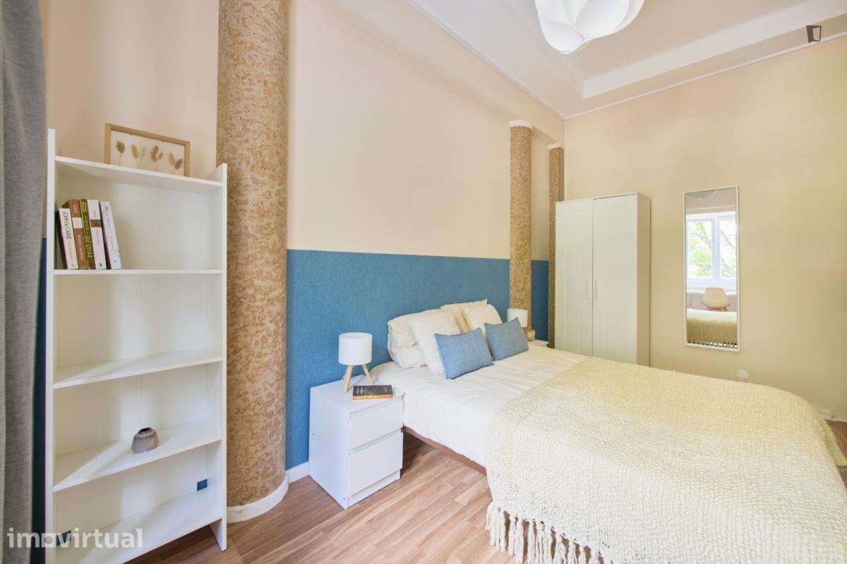 Quarto - localizado em Alameda Lisbon - Grande imagem: 3/50