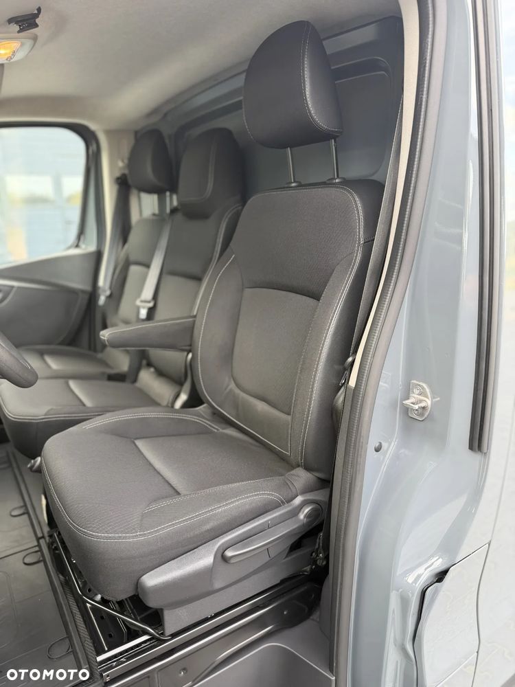Renault TRAFIC - 21