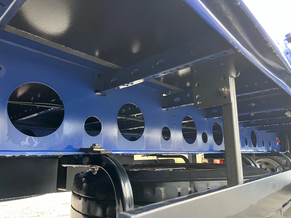 Schwarzmuller Standard SAF 300 000 km  5910 kg - 19