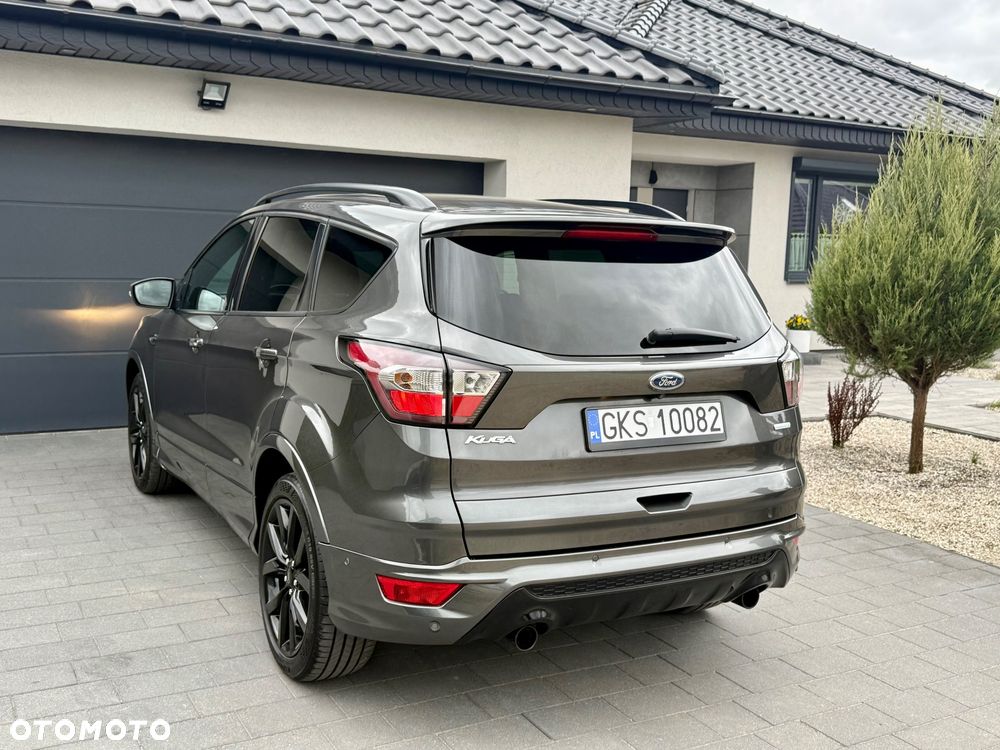 Ford Kuga 1.5 EcoBoost 2x4 ST-Line - 6